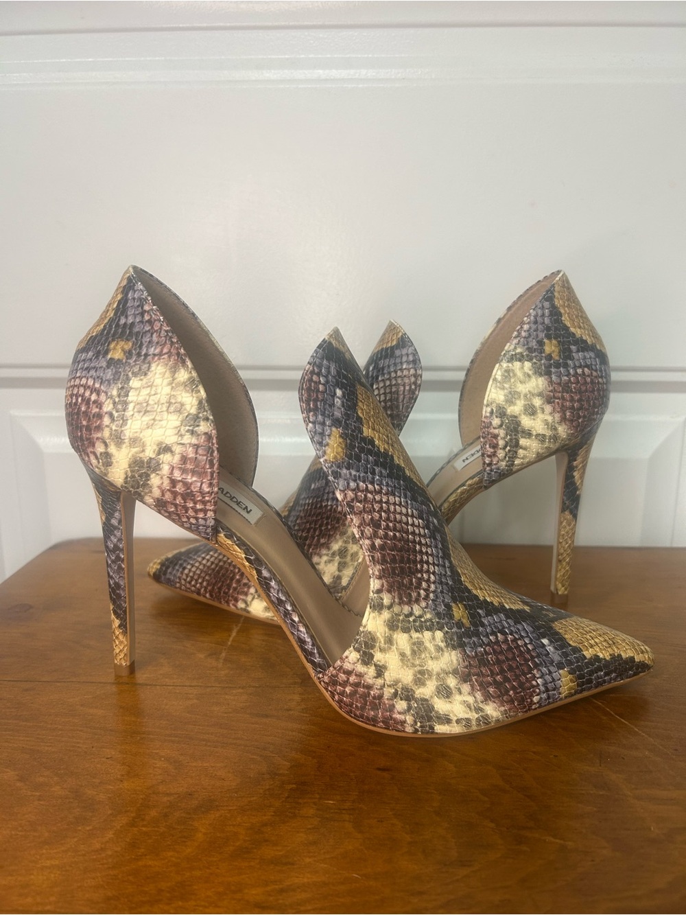 Steve Madden Dolly Snake-Print Pointed Toe Stiletto Pumps size 11